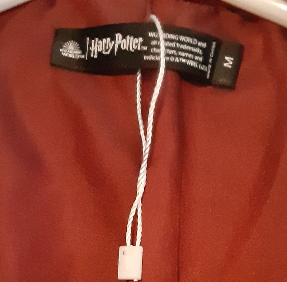 Harry Potter Gryffindor Embroidered Crest Blazer Jacket - Picture 11 of 12